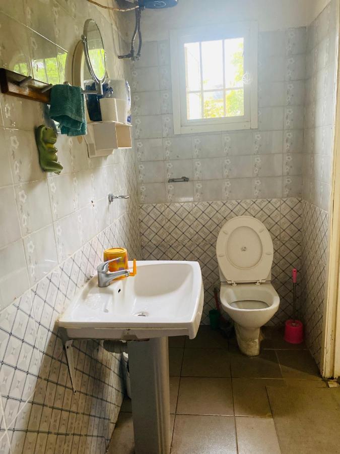 One World Village Guesthouse Bakau Exterior photo